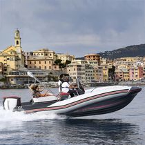 Outboard inflatable boat / RIB / center console / 14-person max.